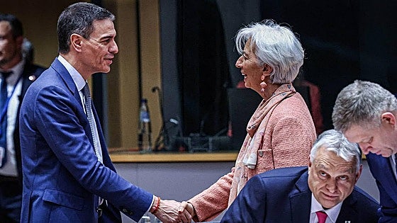 Sánchez criticises EU for talking about rearmament