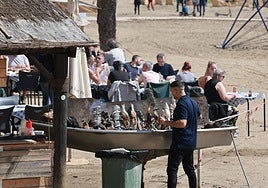 Andalucía's tourism industry takes on 12,811 new workers in February