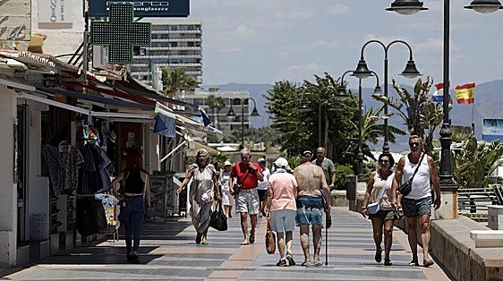 Summer-like weather on the Costa del Sol with temperatures up to 26C this weekend