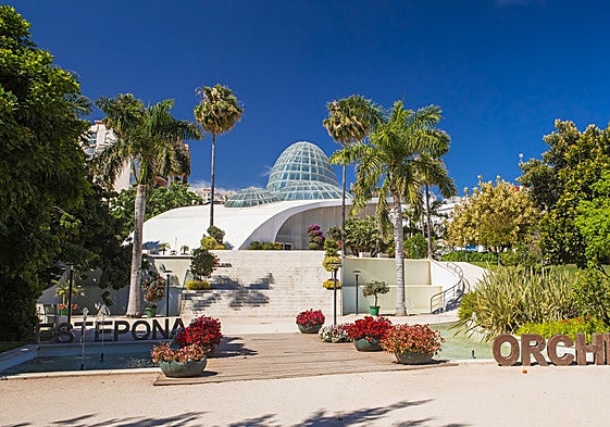 Main entrance to the Estepona Orchidarium.