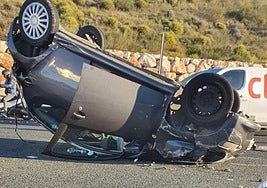 Police locate lorry driver who allegedly forced car off A-7 motorway and caused it to roll at least five times on Costa del Sol