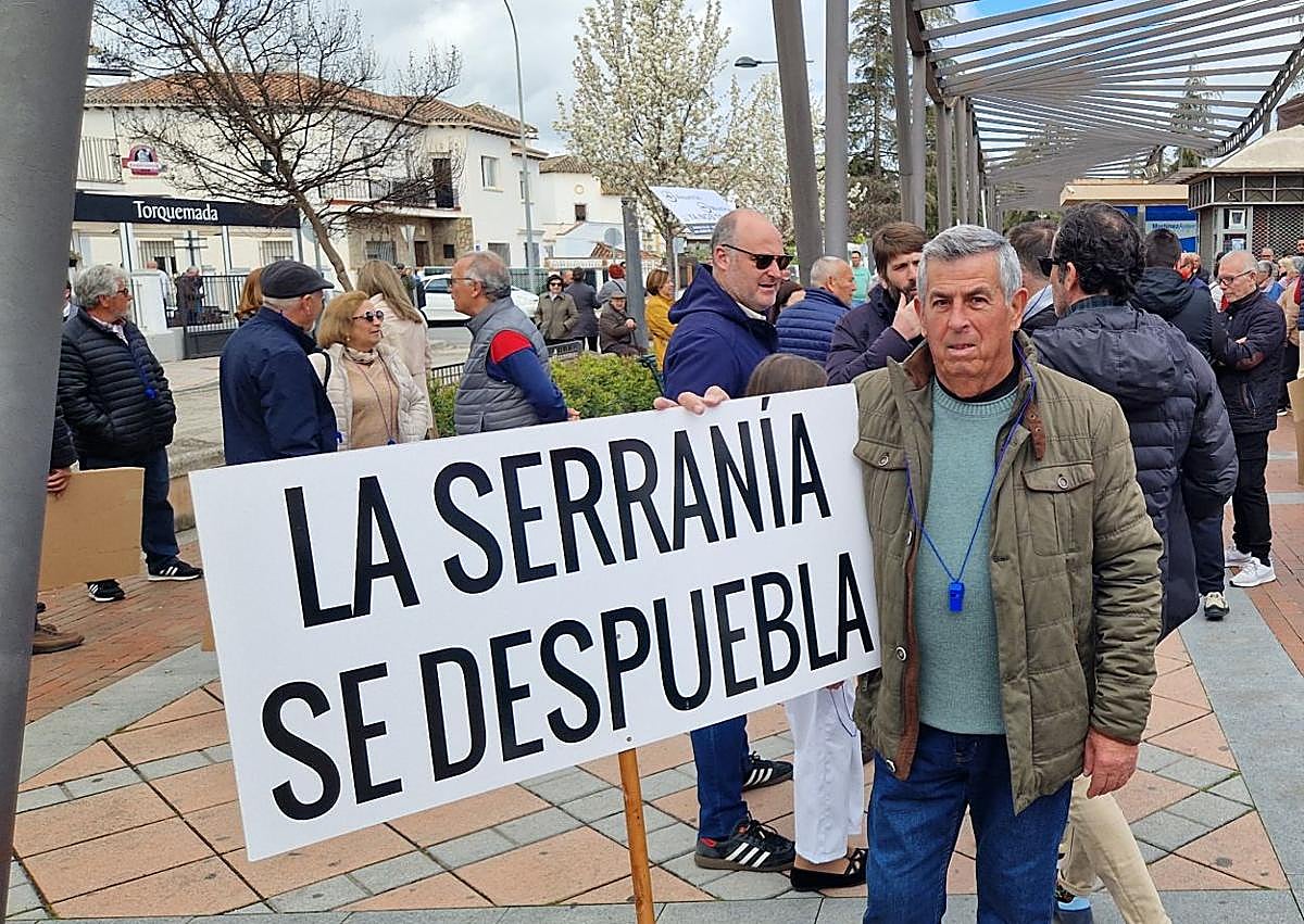 Imagen secundaria 1 - Big public demonstration demands better transport links for 'forgotten' Ronda towns and villages