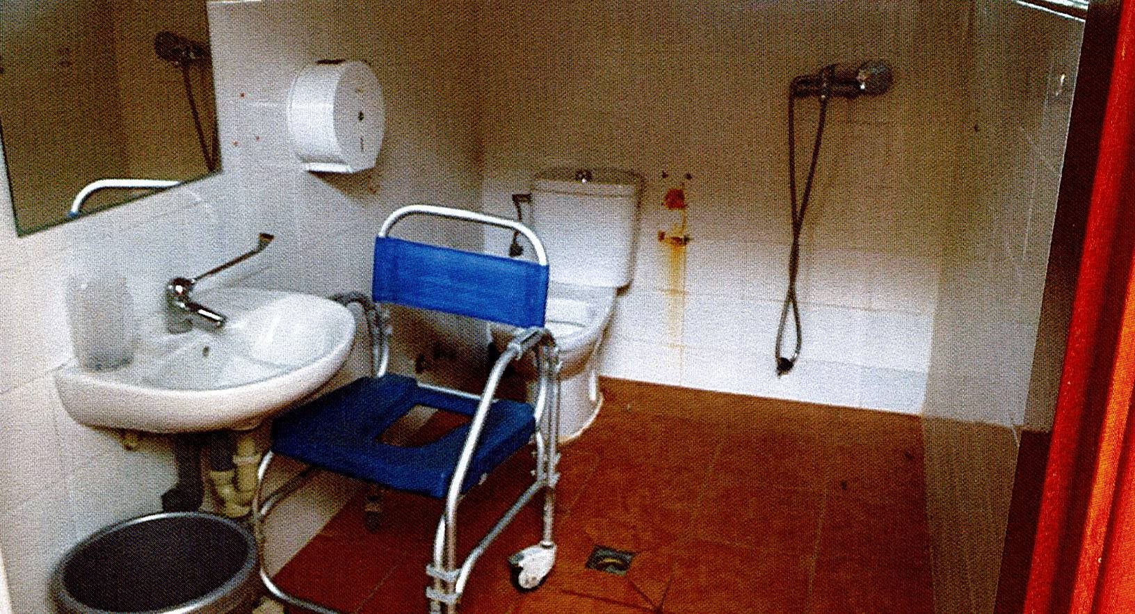 Private care home in Malaga closed down due to serious hygiene concerns, in pictures