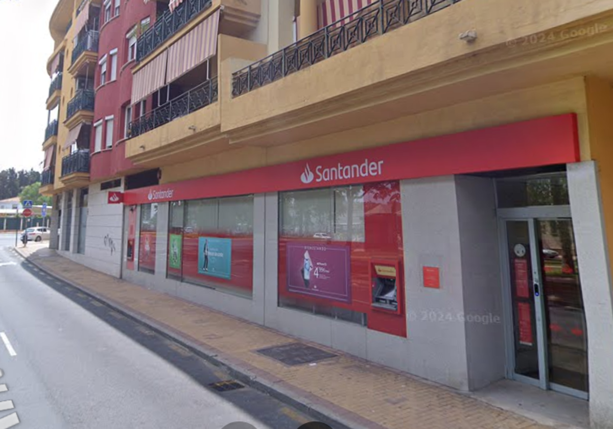 More than 140,000 euros bagged in 20 minutes: this is how the latest bank robbery in Malaga unfolded
