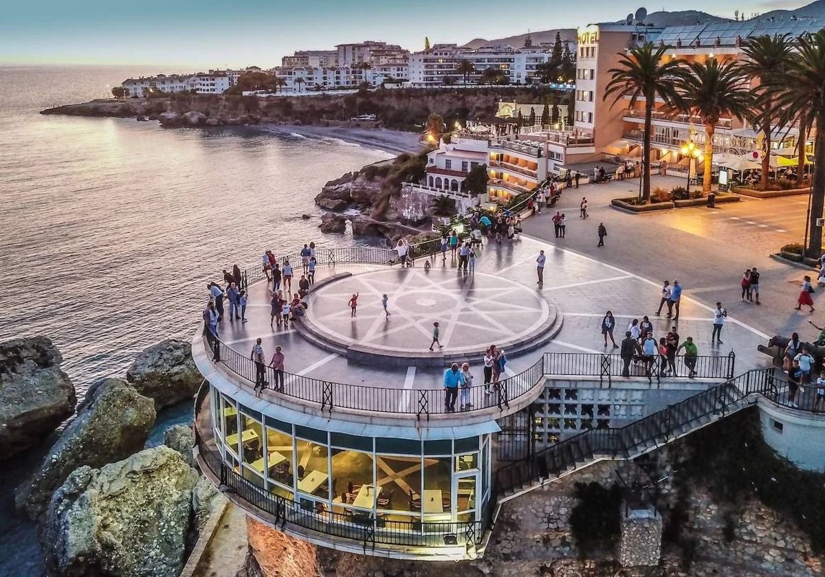 Neither Benidorm nor Mallorca: this is the charming town on the south coast of Spain that the British press recommends for a holiday