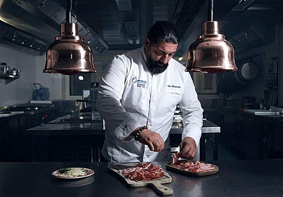 Niki Pavanelli, the prestigious Italian chef who created the concept and menu of Trattoria Dolce Vita in Occidental Puerto Banús, recently awarded a Michelin Star.