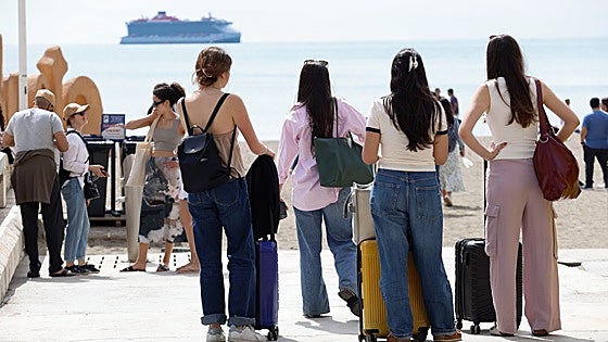 Malaga leads job creation in mainland Spain with almost 16,000 newly registered workers in April