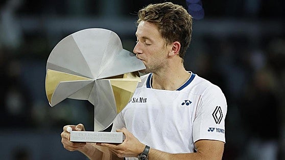 Casper Ruud, the Madrid Open's persevering tennis champion