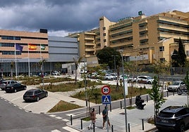 Hundreds of patients were left without lunch last Saturday due to a lift breakdown.