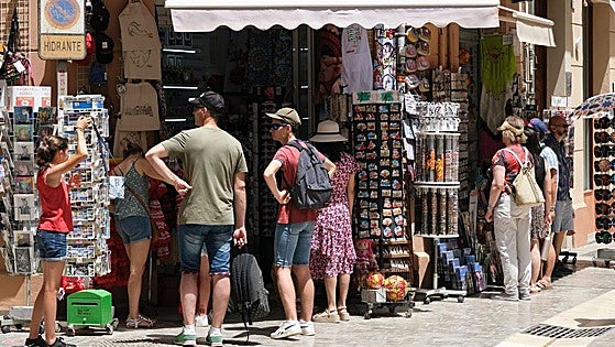 Canary Islands lead the ranking for tourist spending in Spain