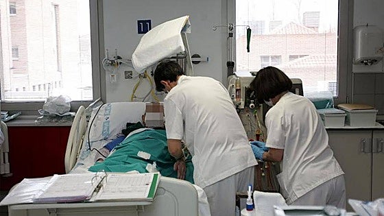More than 400 nurses have left Malaga to work in other provinces in last 16 months