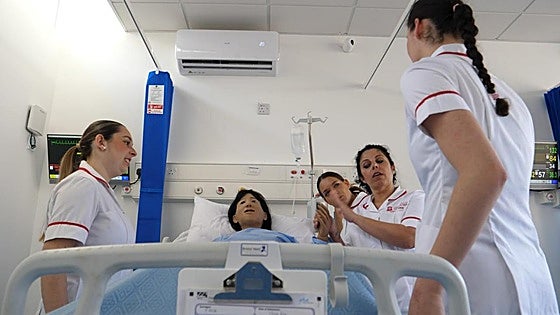 Minister unveils University of Gibraltar's cutting-edge nursing simulation suite