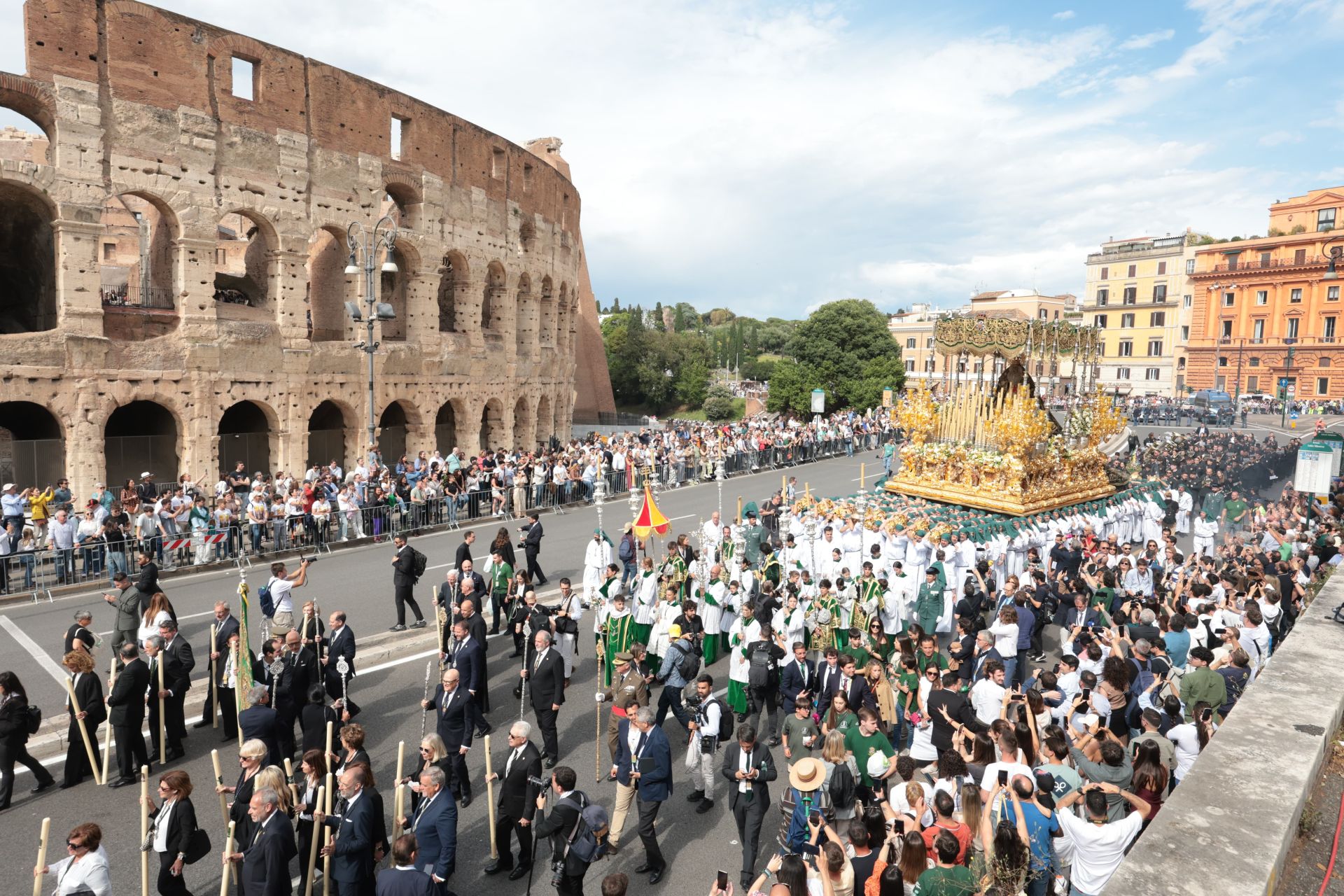 La Esperanza&#039;s grand tour of Rome - in pictures