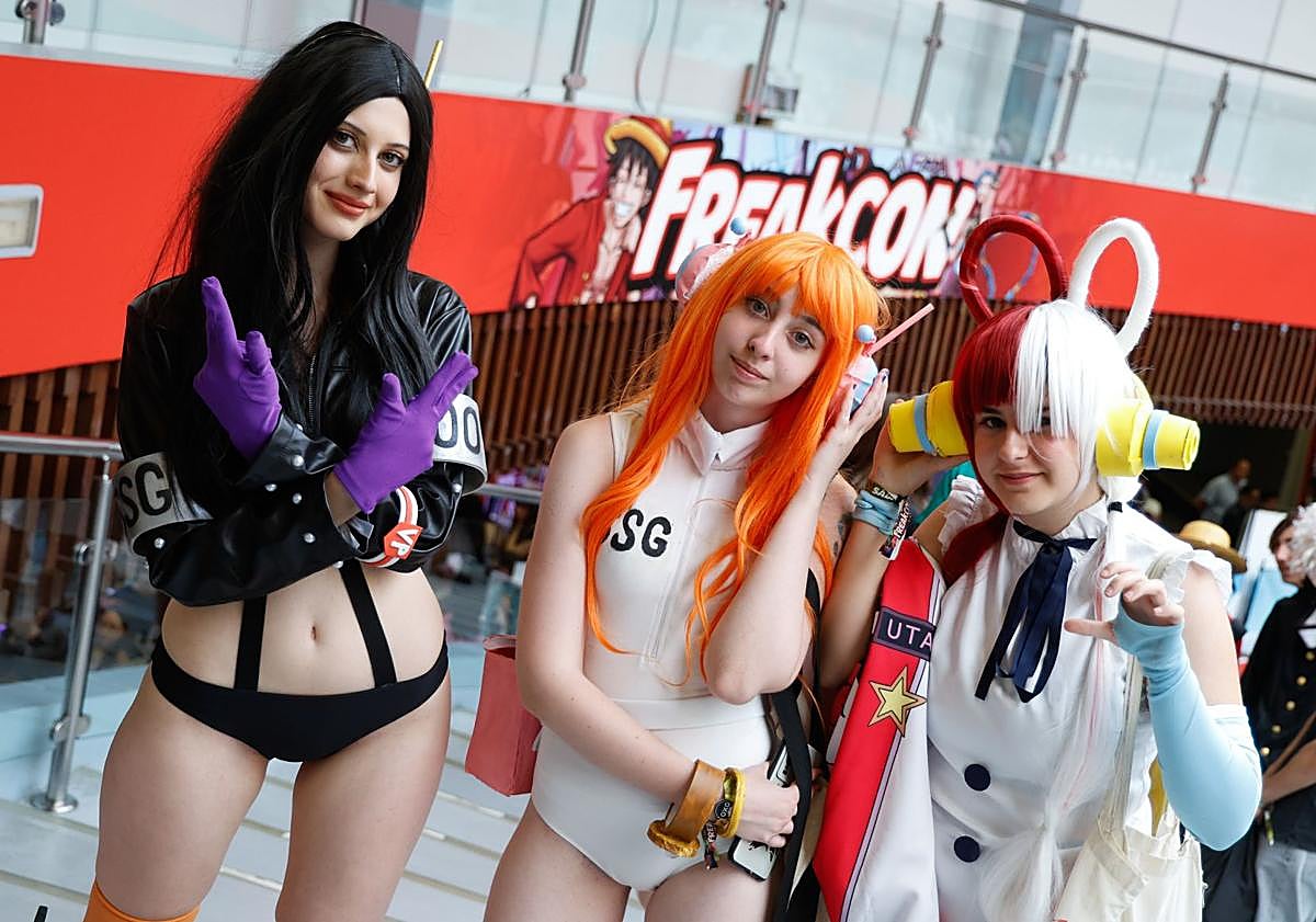 Imagen principal - Helldivers, Teen Titans and the geek universe take over Torremolinos - in words and pictures