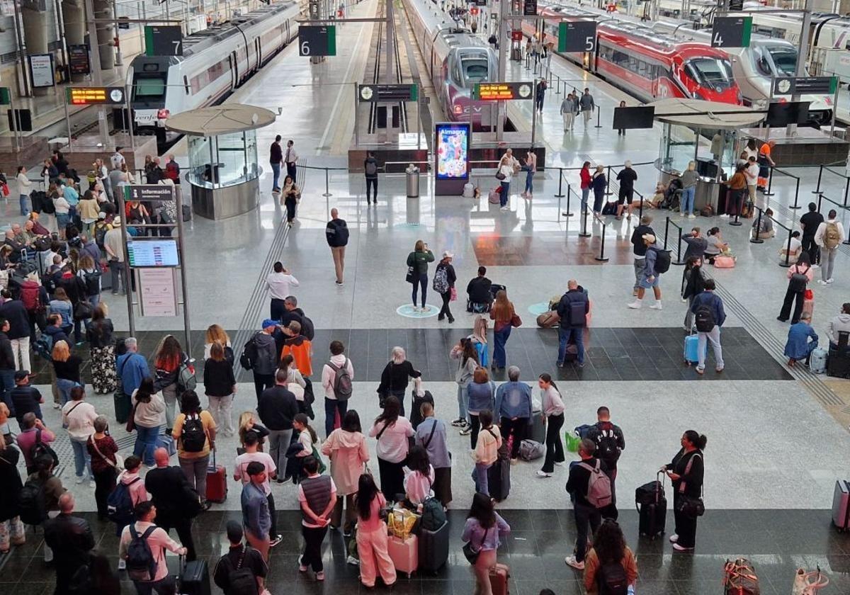 Renfe launches 'superprecios' campaign to travel by high-speed train in Spain this summer with prices from just 9 euros