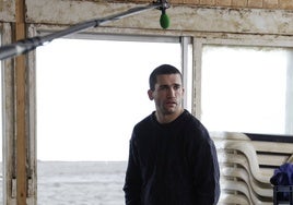 Jaime Lorente, star of La Casa de Papel (Money Heist), in a scene shot at a beach bar in Guadalmar.