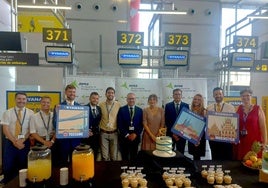 Ryanair and the airport have celebrated these three premieres of the leading airline in Malaga.