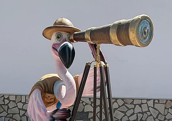 Tourists are flocking to see new life-sized sculptures of 'humanised' flamingos in Malaga town that's famous for the distinctive pink birds