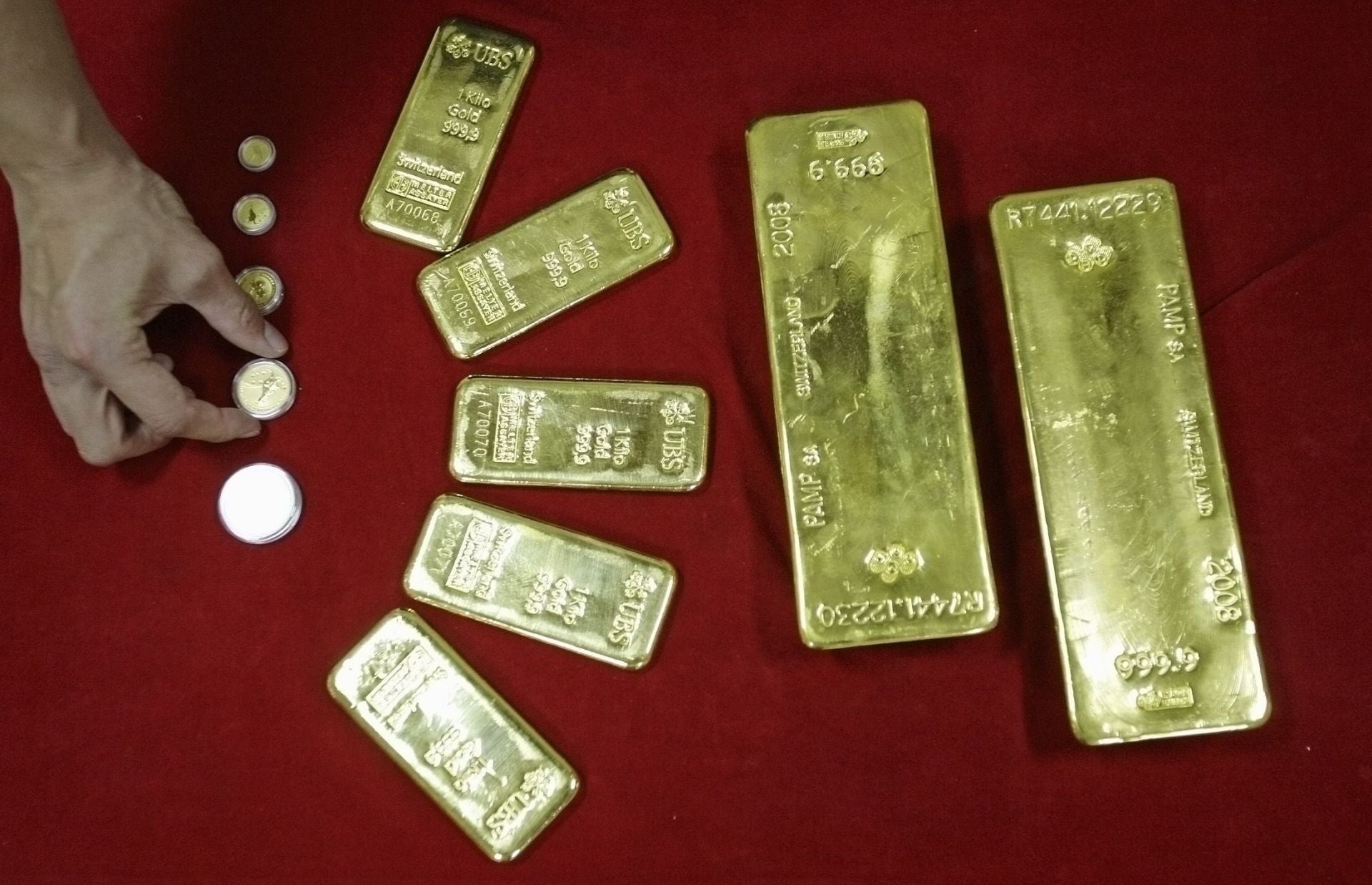 Does gold bullion protect against devaluation? Does anyone care?