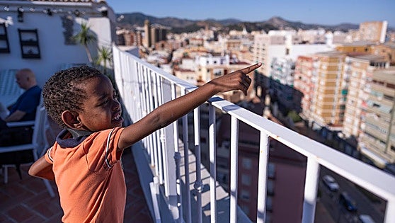 Little Ali returns to Kenya after his life-saving heart operation in Malaga