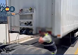 Four people arrested in Malaga's Guadalhorce valley after 360 kilos of hashish found hidden in lorry