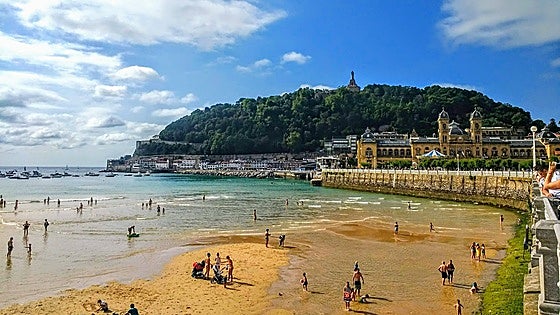 ‘Baños de ola’: the origins of beach holidays in Spain