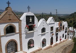 Image of the cemetery of San Sebastián de Casa Bermeja in Malaga province.
