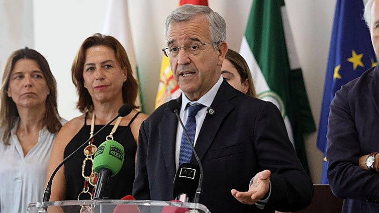 Estepona achieves zero debt and is set to lower property tax by 20% on average