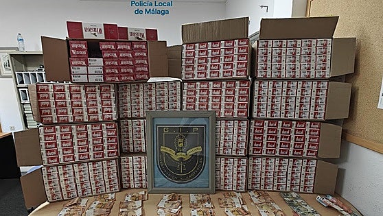 Police intercept exchange and seize 4,000 packets of contraband tobacco in Malaga cemetery