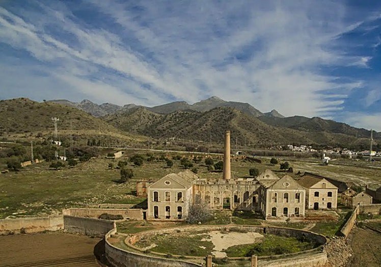 Image of the sugar factory in Nerja