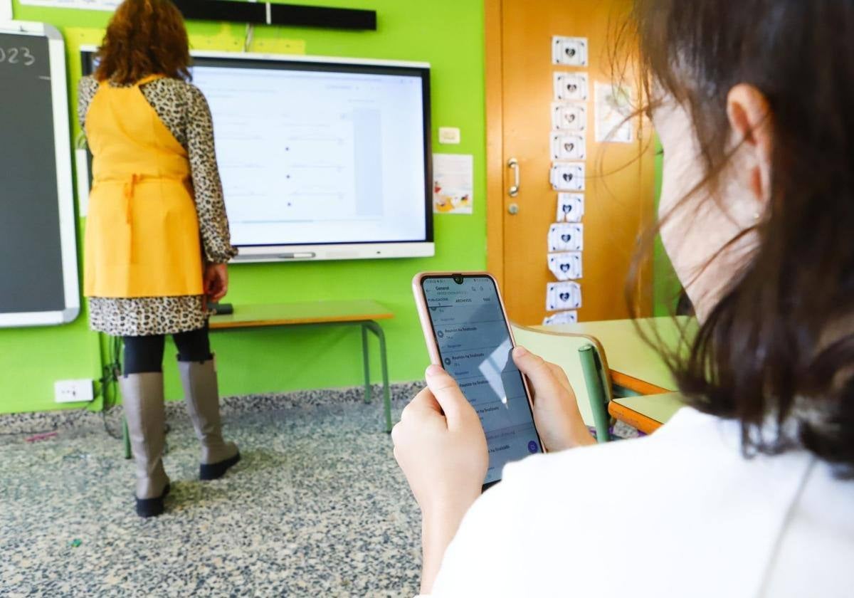 School fined 10,000 euros for opening email account for pupil under 14 without parental permission
