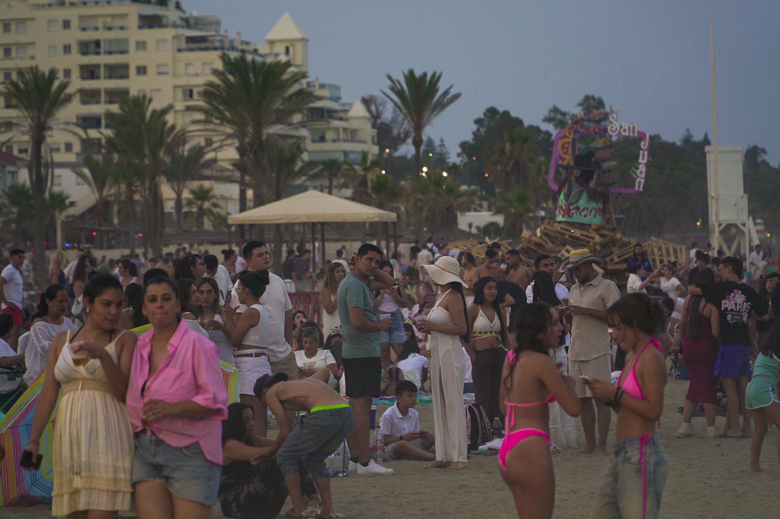 San Juan, a night on the beach - in pictures