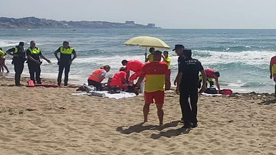 Five members of Norwegian family rescued from nearly drowning in Fuengirola