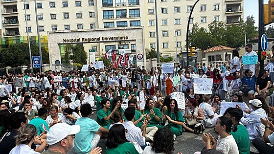 More than 5,700 doctors in Malaga are urged to take part in new strike