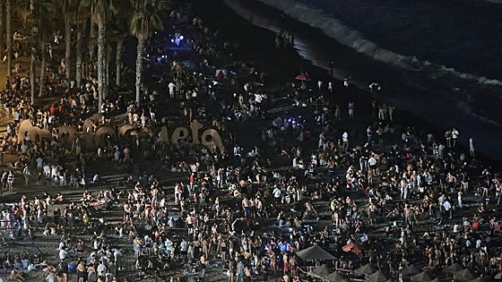 San Juan, a night of partying on the beach on the Costa del Sol