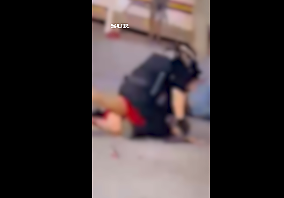 Video: Three police officers injured during pitched battle over drink prices in Benalmádena