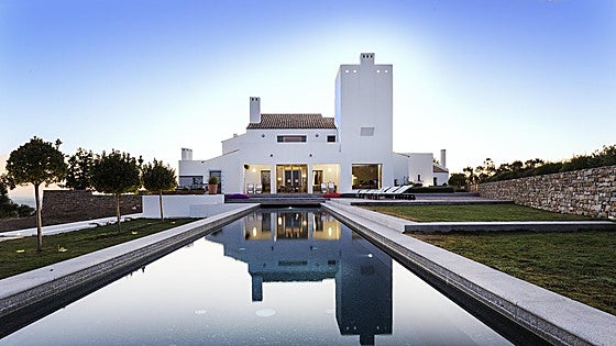 Costa del Sol loses more than 420,000 stays in tourist accommodation in first five months of year