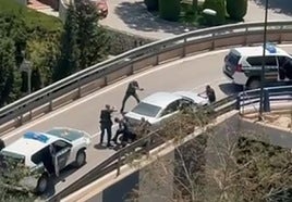 This is the moment two men were arrested after police chase along A-7 motorway on Costa del Sol