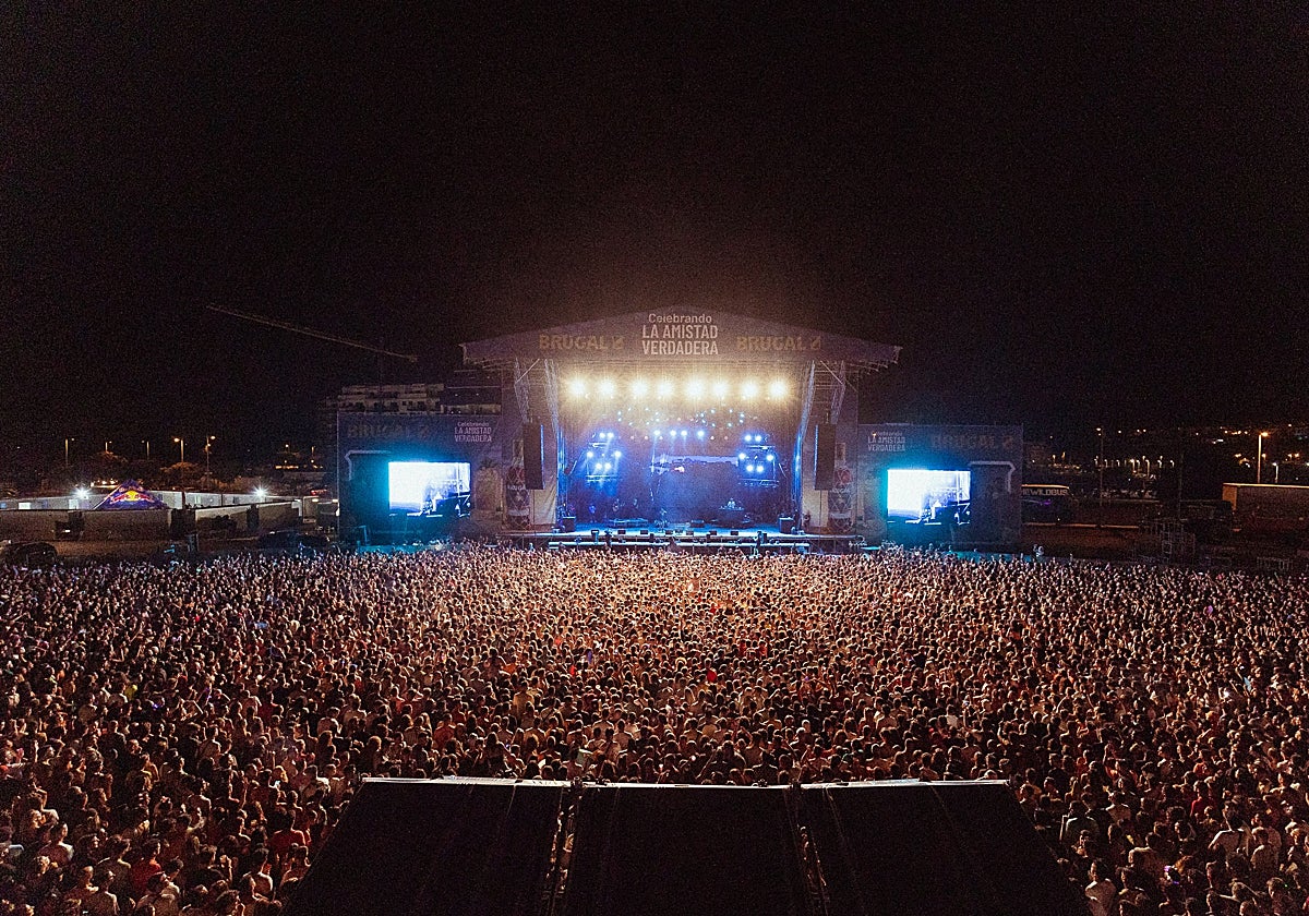 A previous Weekend Beach festival.