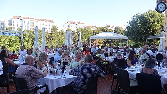 ACE animal shelter hosts 'highly enjoyable and successful' fundraising dinner on the coast
