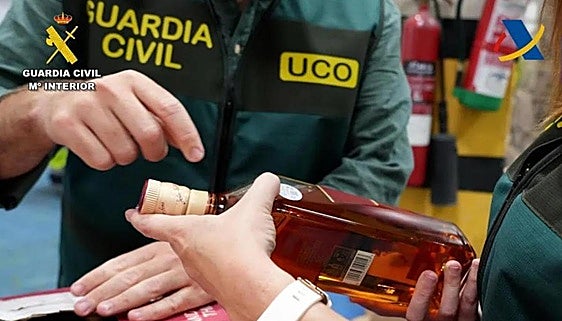 Eight arrested in Spain in 68-million-euro sales tax fraud involving liquor imports