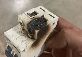 “Cheapest” solar panel system melts at Costa del Sol home