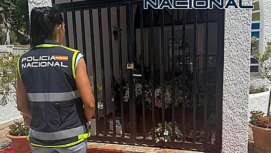 Young woman arrested for stealing jewellery from Virgen del Carmen chapel in Marbella
