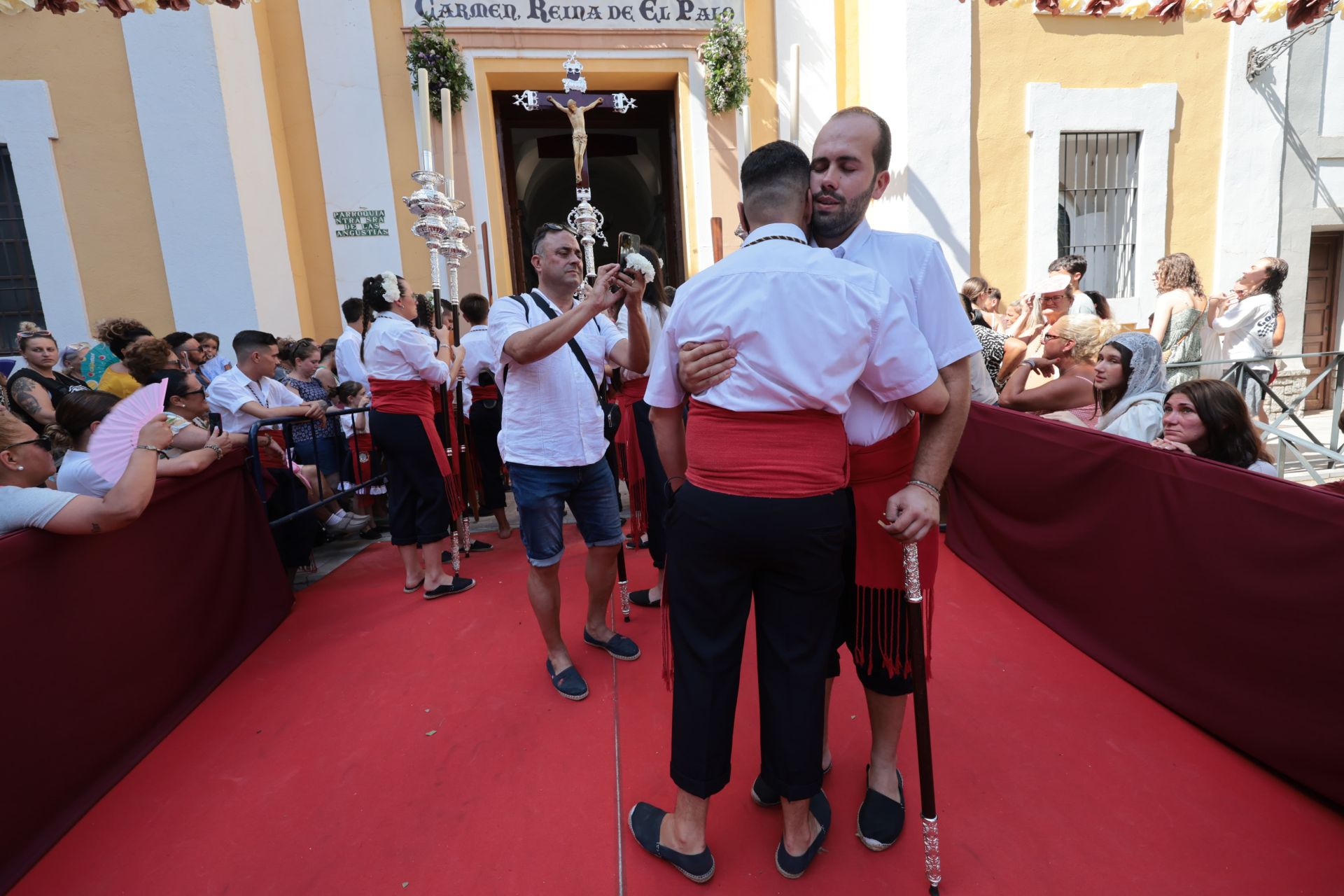Inicio de la procesión de la Virgen en El Palo