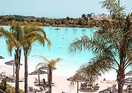 Artificial lake, Casares.