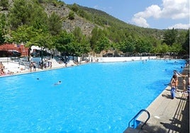 Amurjo open-air swimming pool
