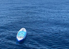 Two young women rescued from sea off Costa del Sol after losing their paddle surf board