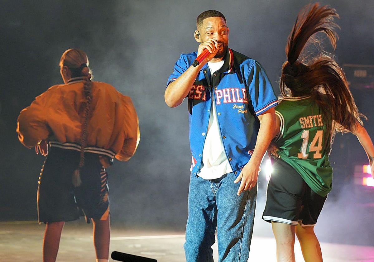 Imagen principal - Will Smith rocks quarry venue during rebirth in Marbella, in pictures