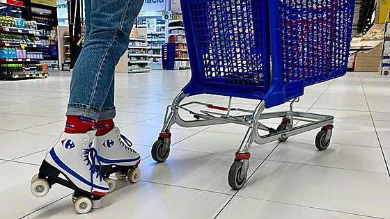 Shoppers invited to get their skates on at Carrefour hypermarkets in Spain
