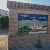Name sign at the entrance of the hamlet known until now as Villafranco del Guadalhorce.
